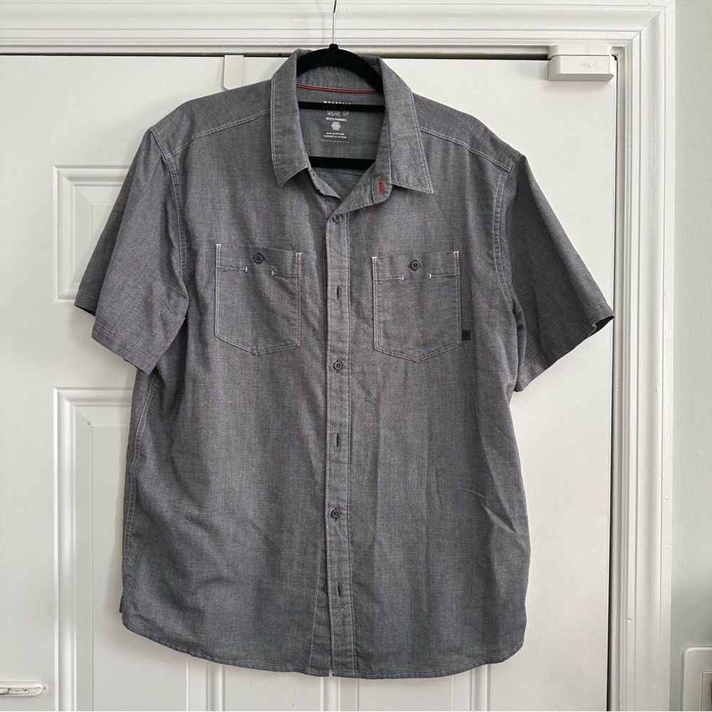 Mountain Hardwear gray button down